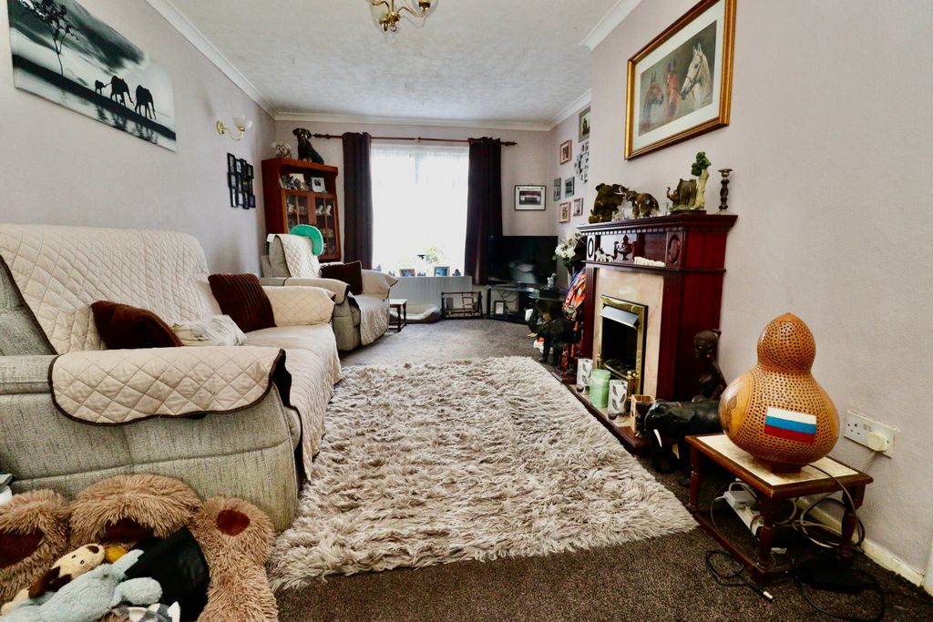 Property photo 3 of 10 Img_0058