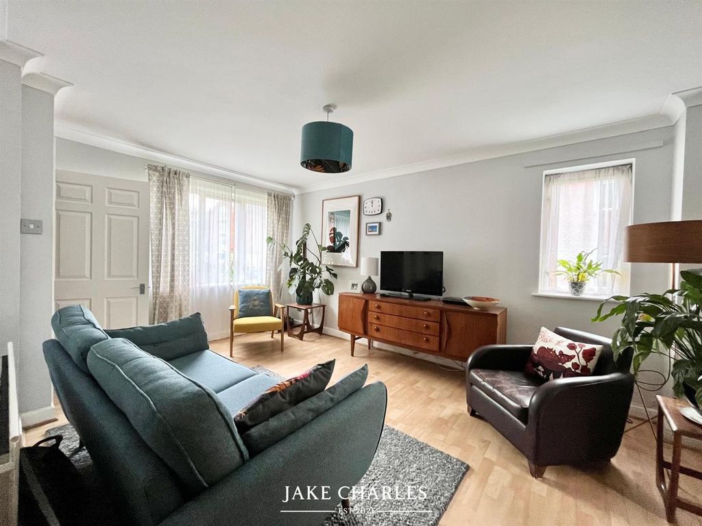 Property photo 1 of 22 B162B07B-Fc56-43c7-B0E6-53d863949186.Jpg