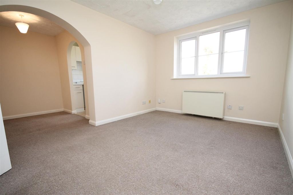 Property photo 3 of 9 Img_0114.Jpg