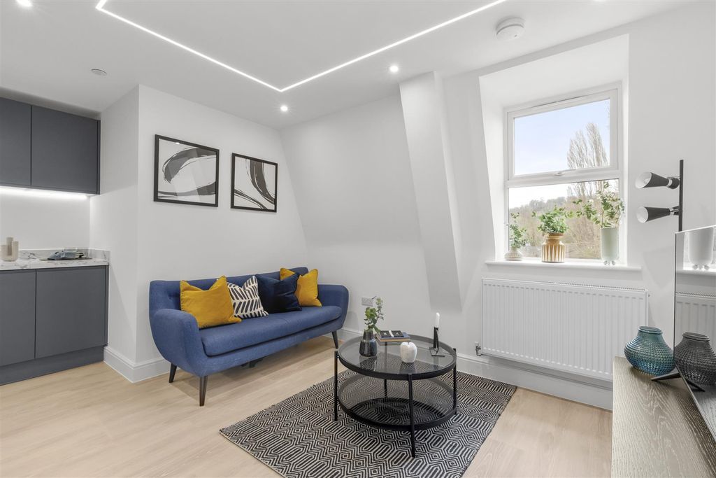 Property photo 3 of 10 Living Room 2