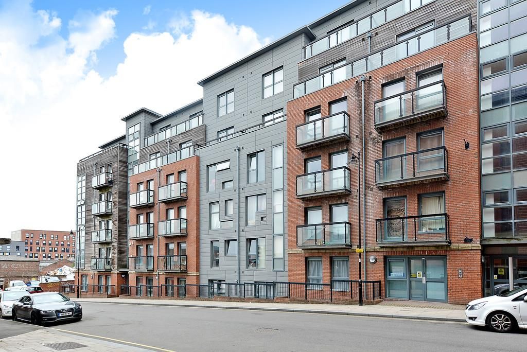 Property photo 2 of 9 External Building