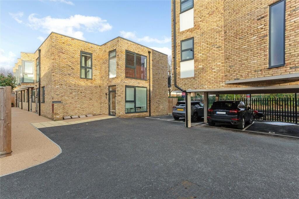 Property photo 1 of 4 Sandycombe Road 1.Jpeg
