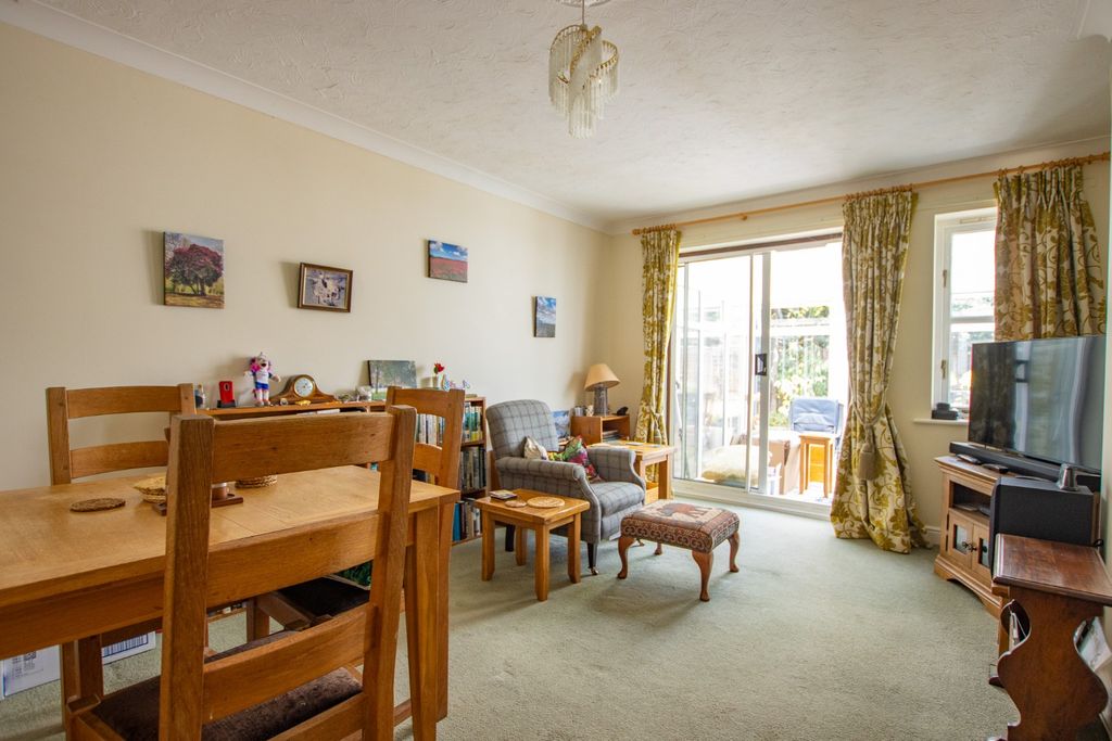 Property photo 3 of 17 5350065