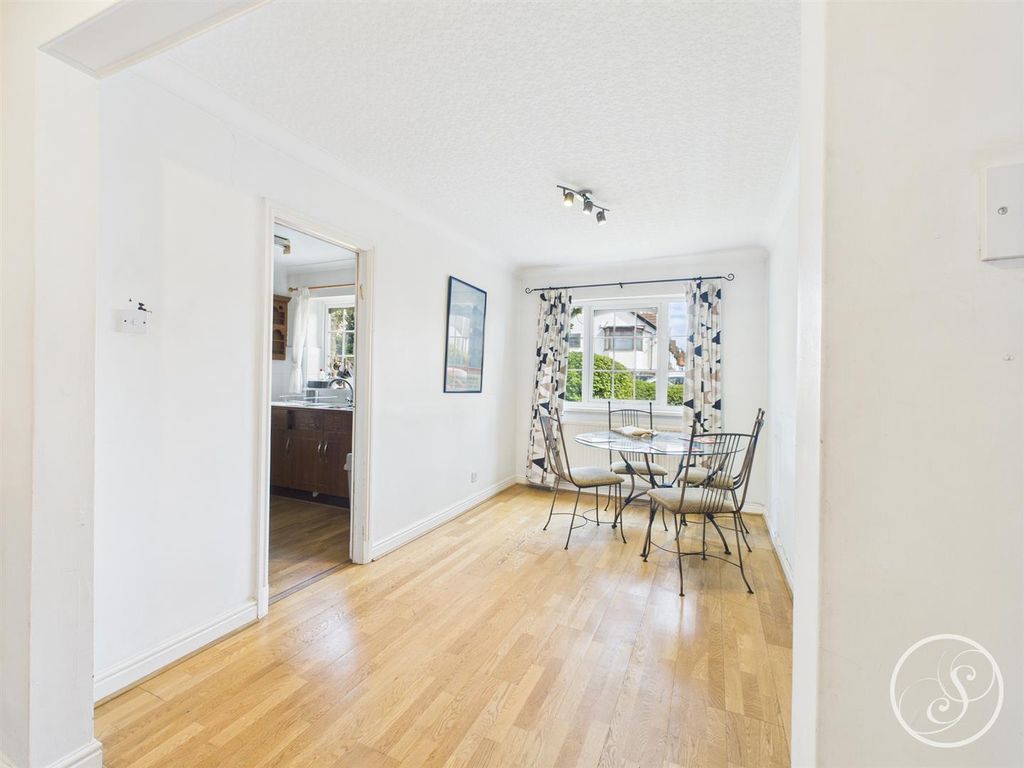 Property photo 3 of 8 Cam02071G0-Pr0667-Still002.Jpg