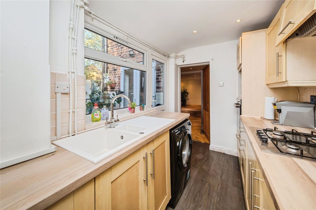 Property photo 3 of 24 Picture No. 13