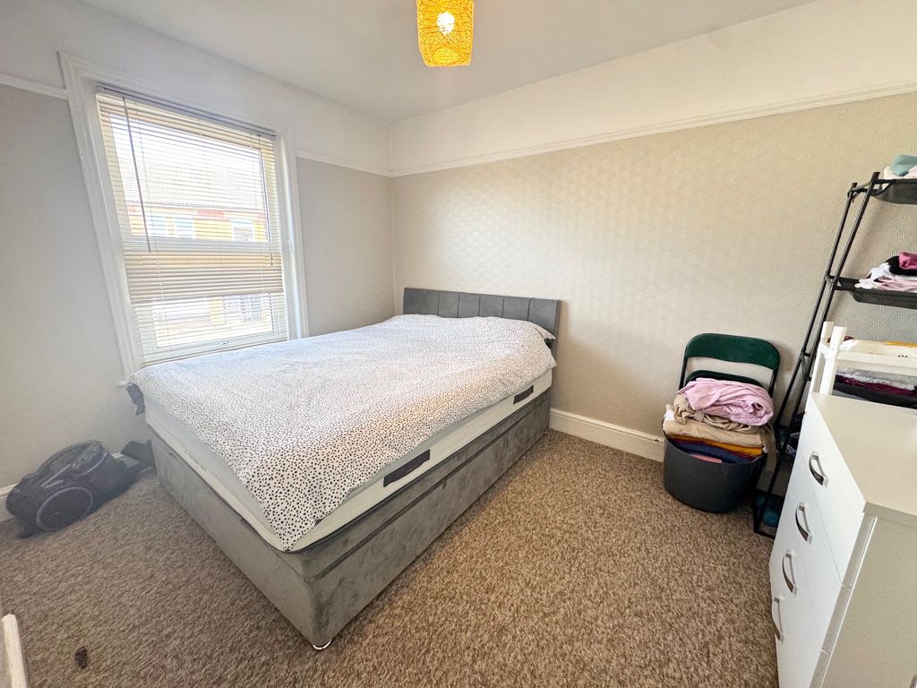 Property photo 3 of 13 Image