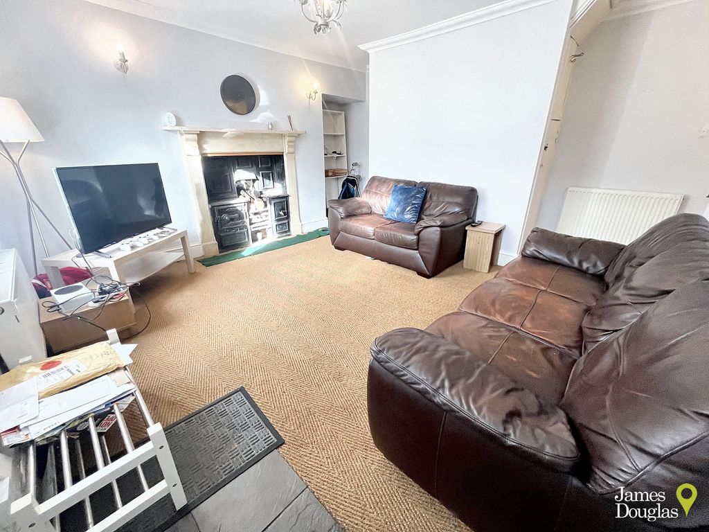 Property photo 2 of 15 Liv1