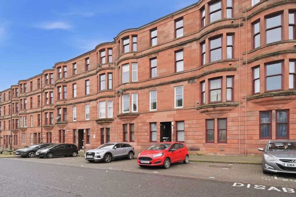 Property photo 1 of 9