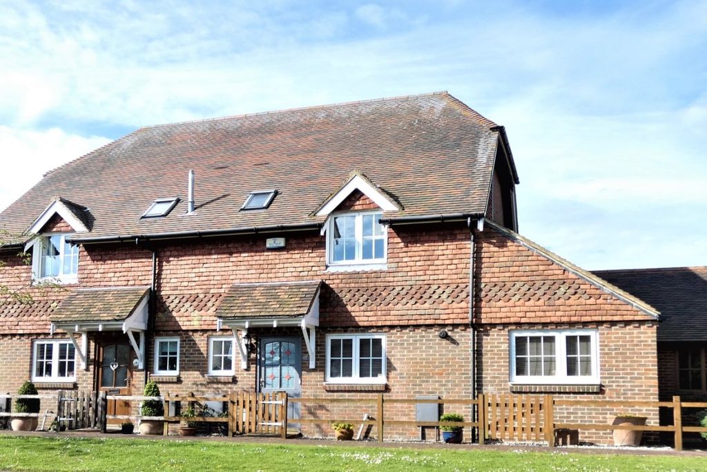 Property photo 1 of 22 Picture No. 01