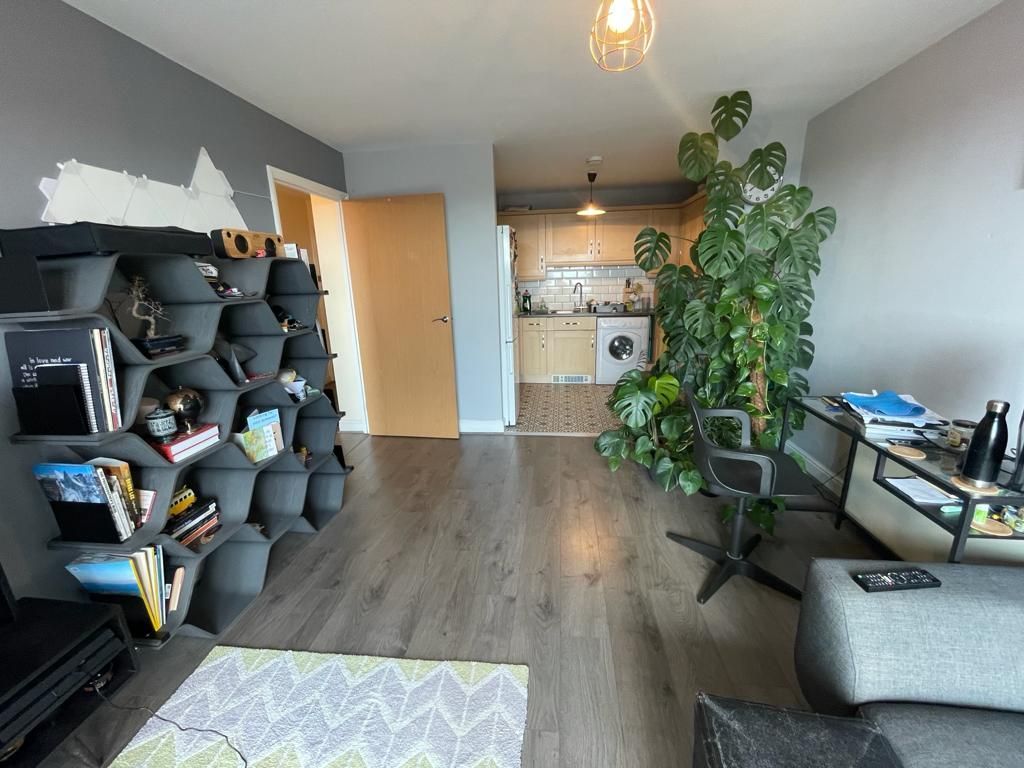 Property photo 1 of 23