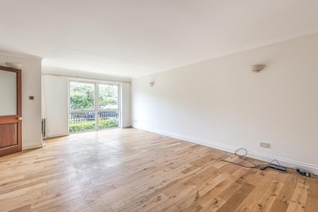 Property photo 3 of 11 Reception Room