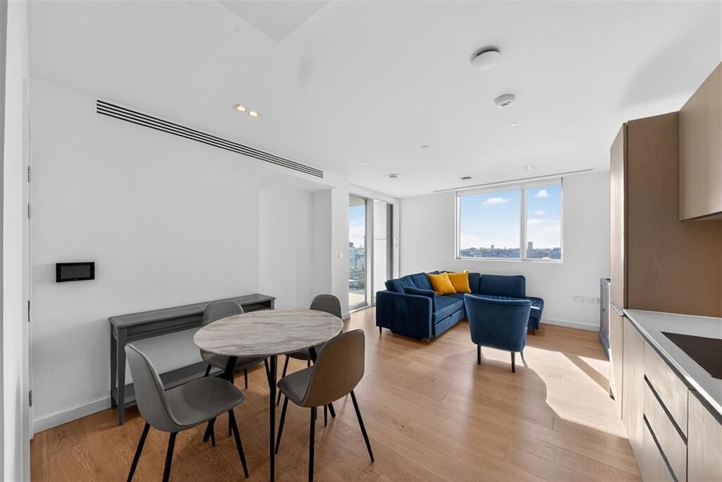 Property photo 1 of 19 (Main)