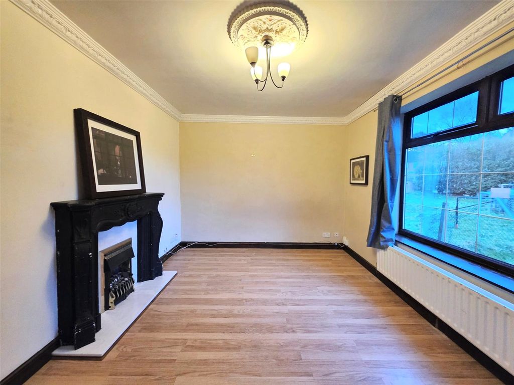 Property photo 2 of 10 Picture No. 02