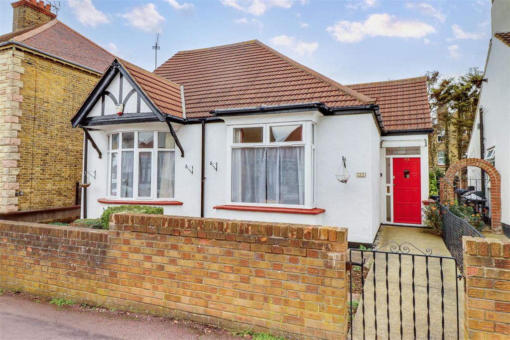 Property photo 1 of 14