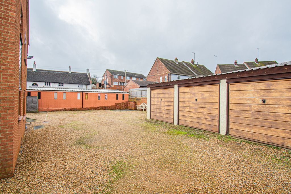 Additional image 14 of 1 bed flat for salePark Road, Irthlingborough NN9