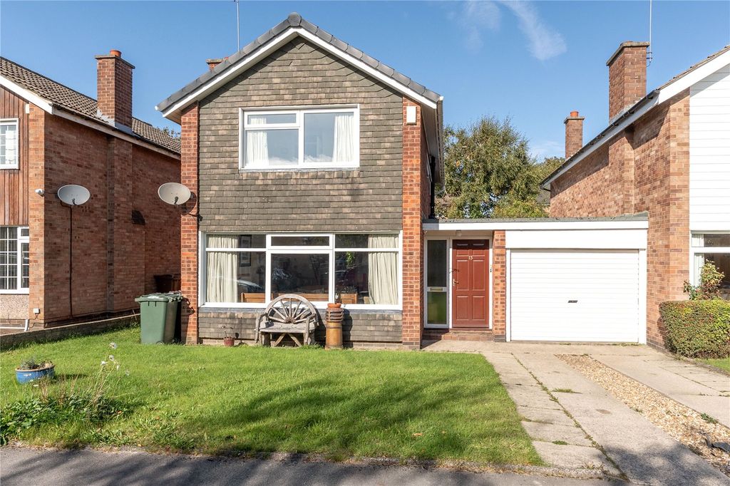 Property photo 2 of 16 Front