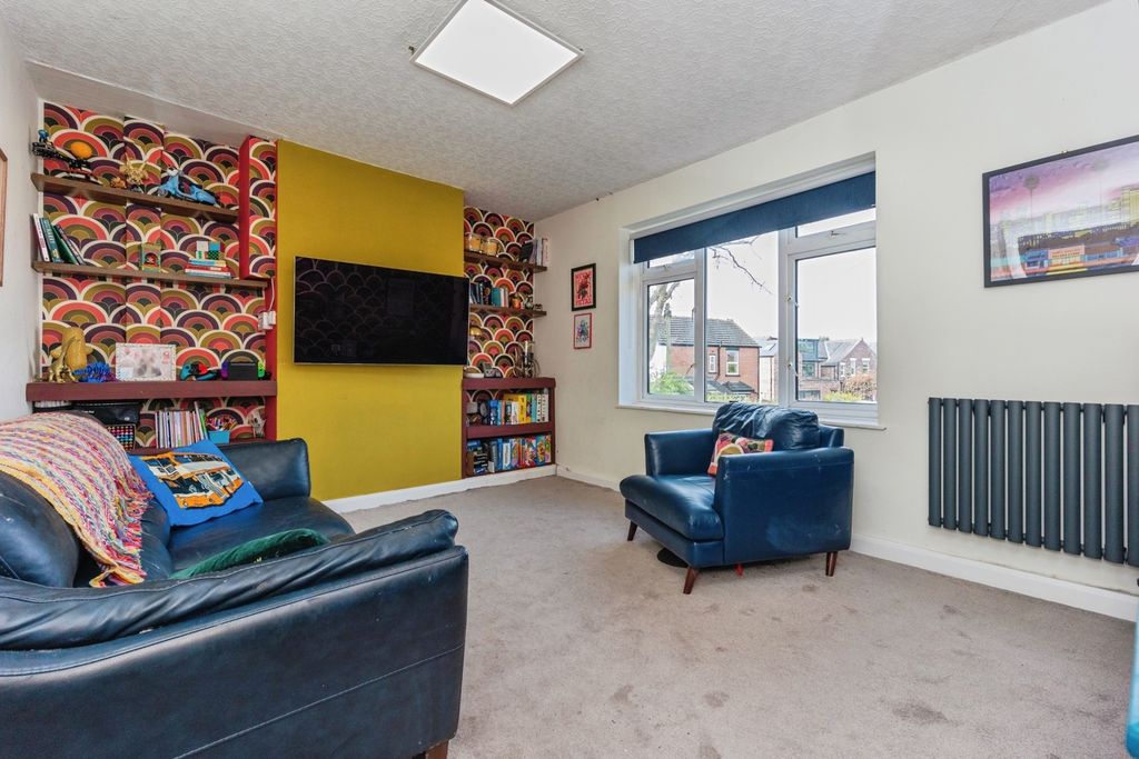 Property photo 2 of 14 Pbox-Img.Jpg