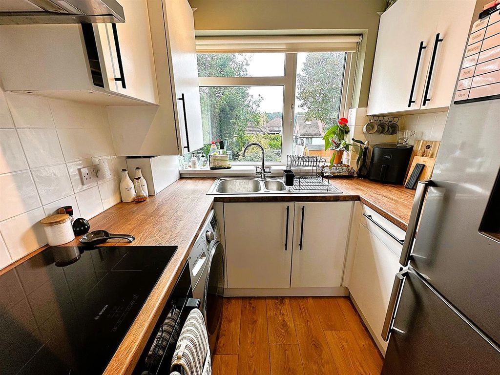 Property photo 3 of 12 1.Jpg