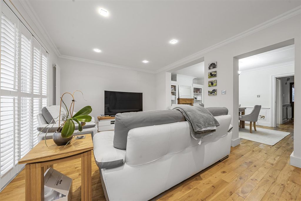 Property photo 3 of 17 Photo Jan 15 2026, 10 03 18 Am.Jpg