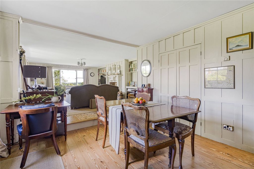 Property photo 3 of 17 Dining Room
