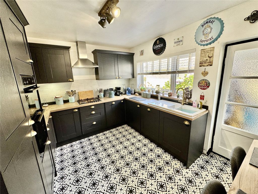 Property photo 2 of 9 Picture No. 05