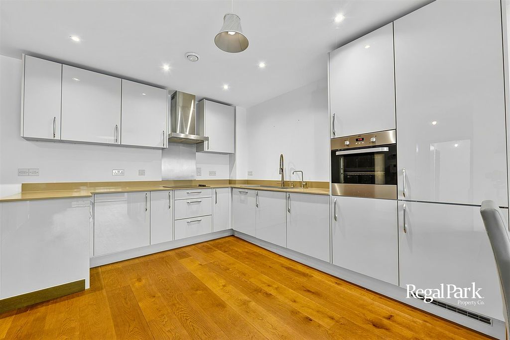 Property photo 2 of 18 Open Plan Living Area