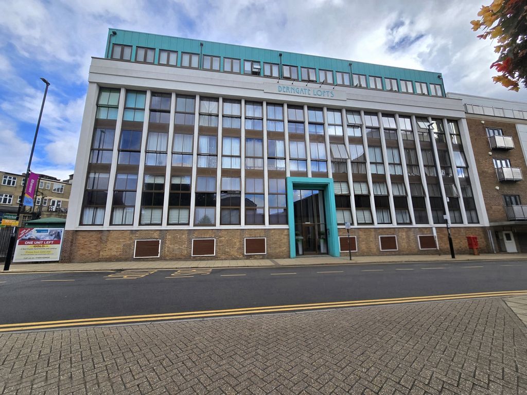 Property photo 1 of 11 Front Of Building