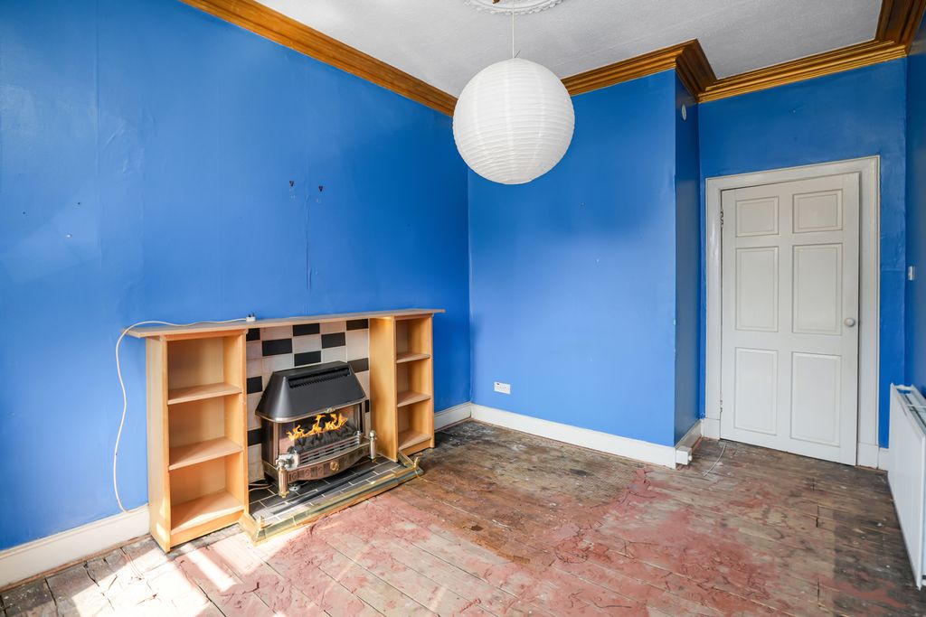 Property photo 3 of 19 Property Image 3
