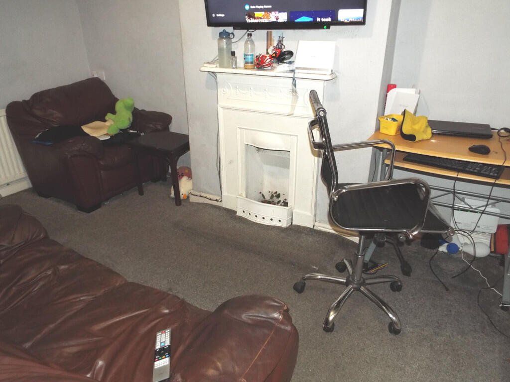 Property photo 3 of 9 Picture No. 08