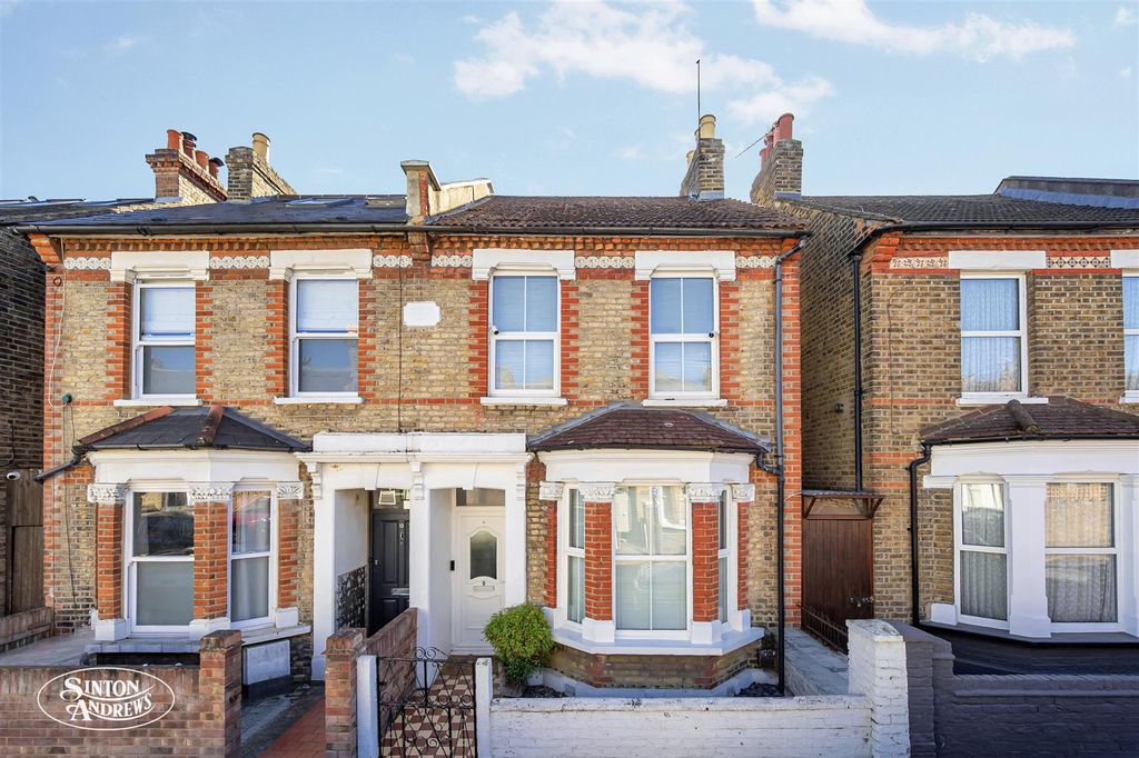Property photo 1 of 11 9 Eastbourne Road-1.Jpg