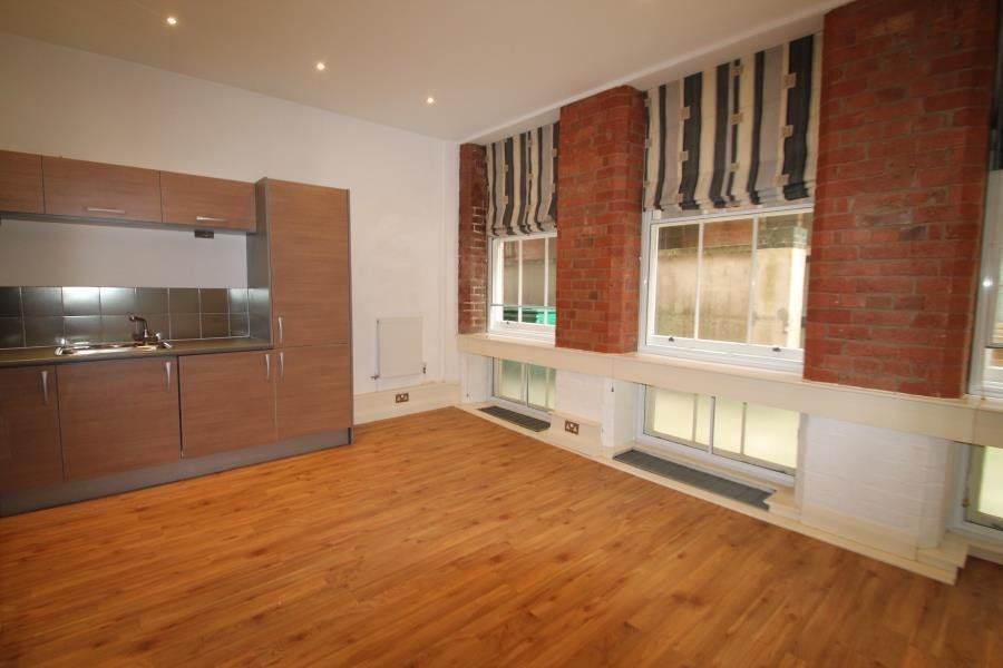 Property photo 2 of 5 Picture No. 03