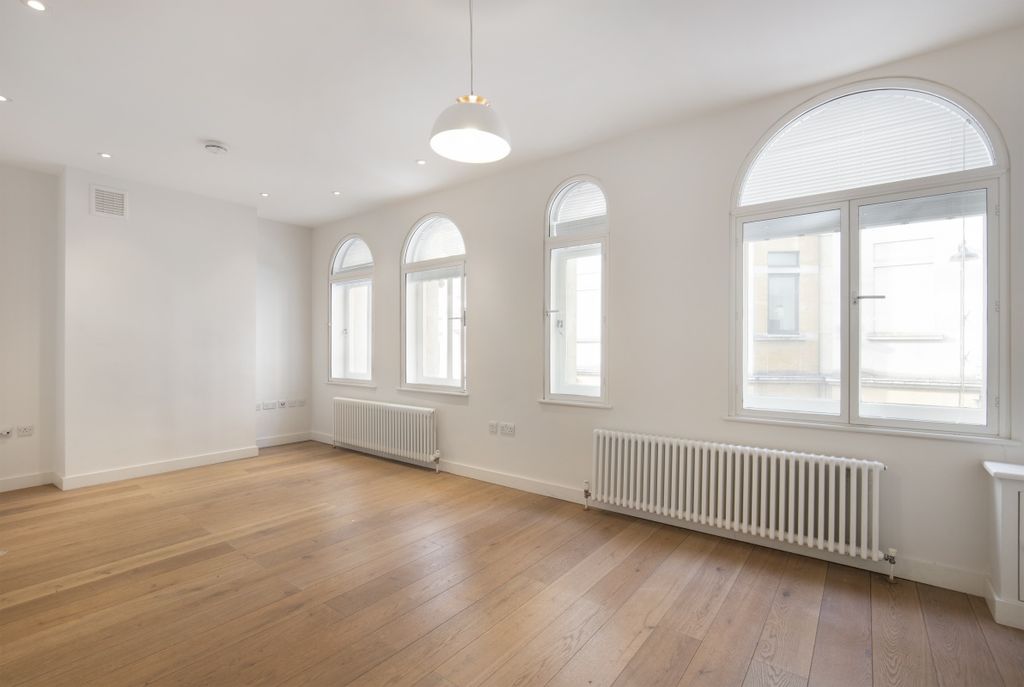 Property photo 1 of 12 Image