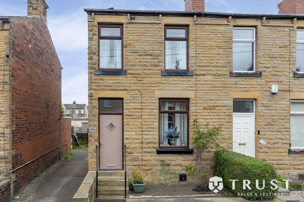 Property photo 1 of 29