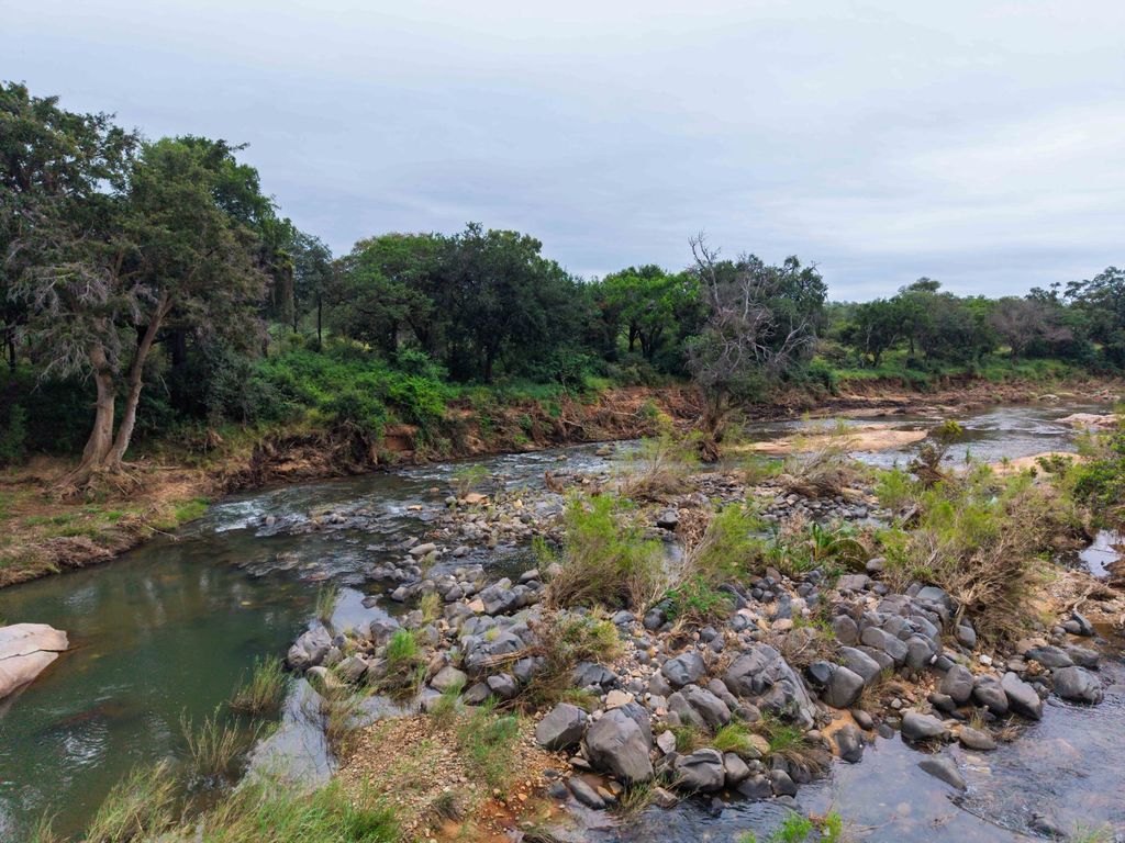 Property photo 3 of 58 1Hs1734445