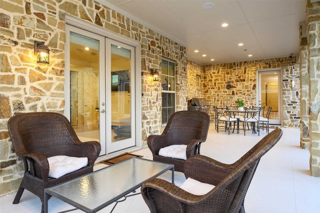 Property photo 2 of 5 <Alttext/>