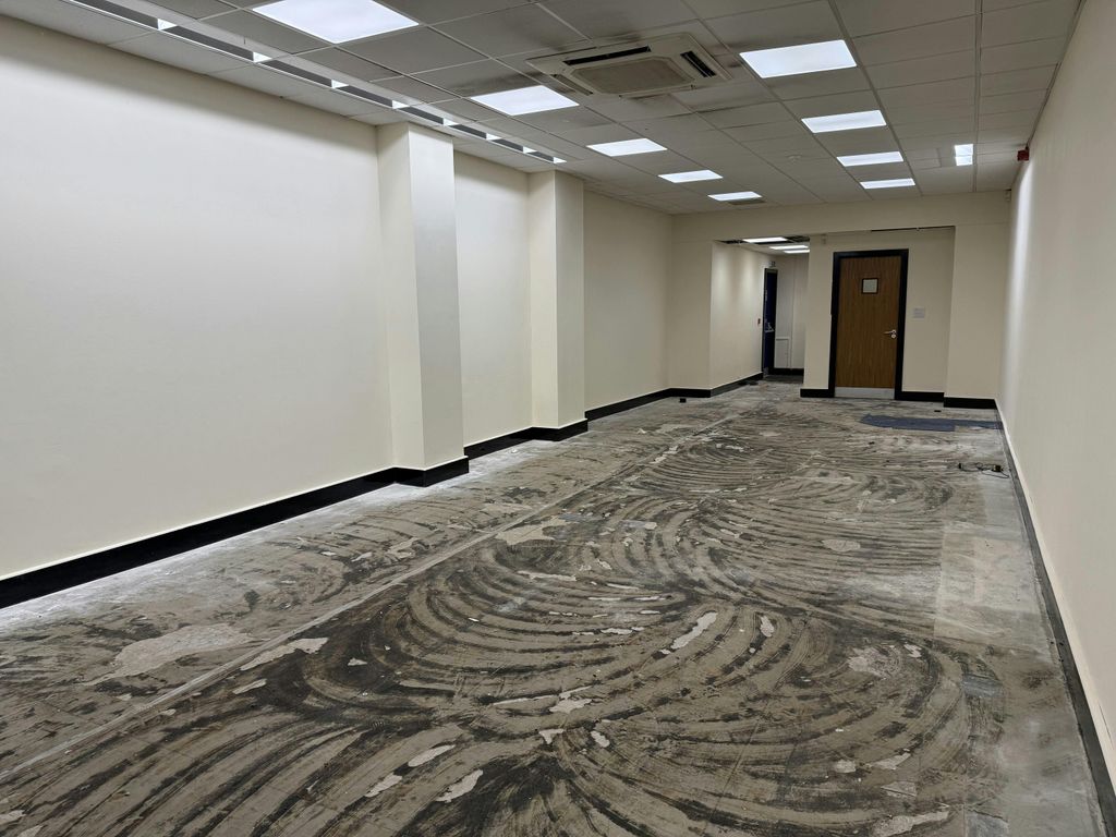 Property photo 2 of 4 20251112_115554451_Ios.Jpeg