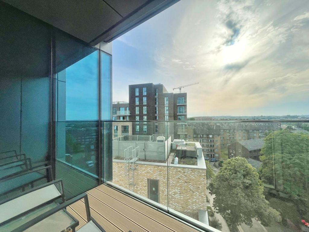 Property photo 3 of 13 Gallery