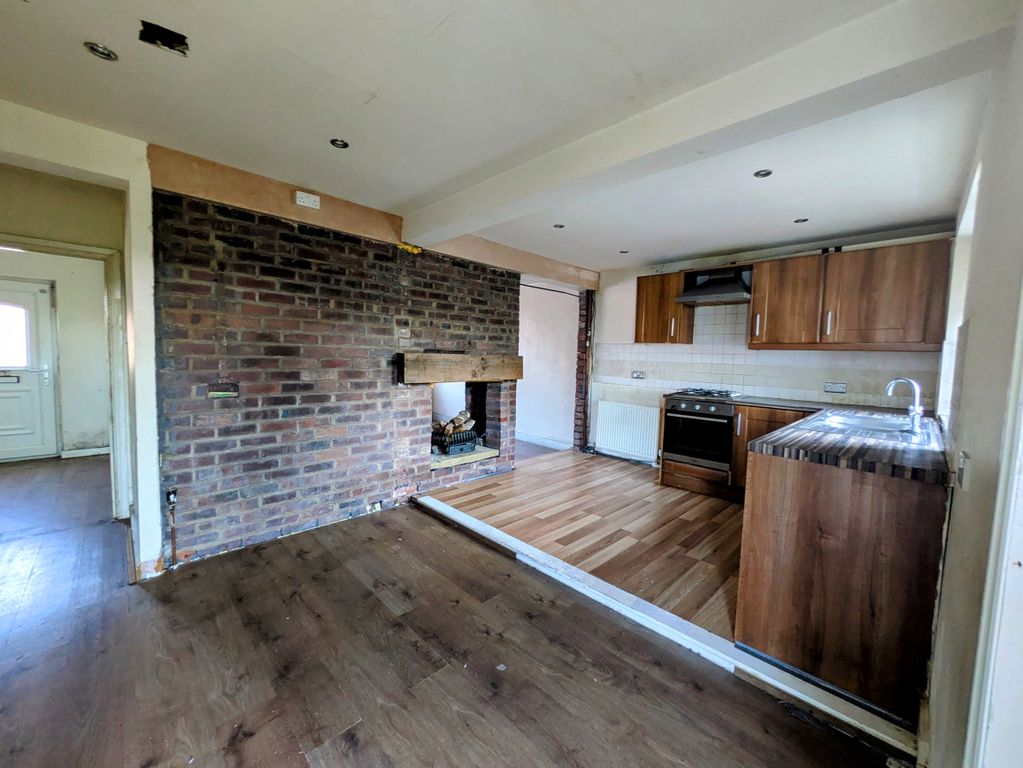 Property photo 3 of 15 1000018873