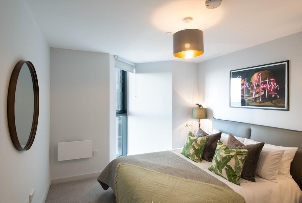 Property photo 3 of 4 E7116c0695A85952B02c4480203ba061