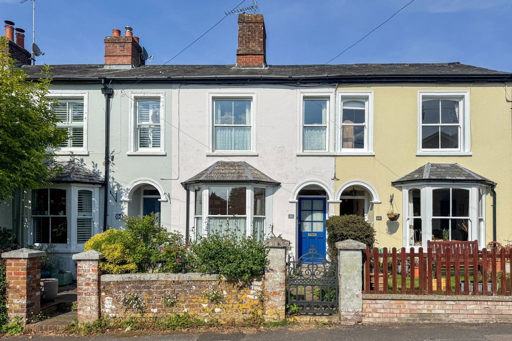 Property photo 1 of 16