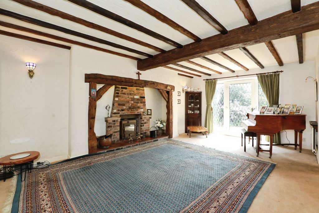 Property photo 2 of 15