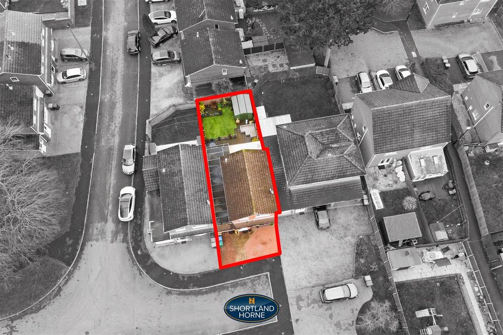 Property photo 2 of 27 Boundary