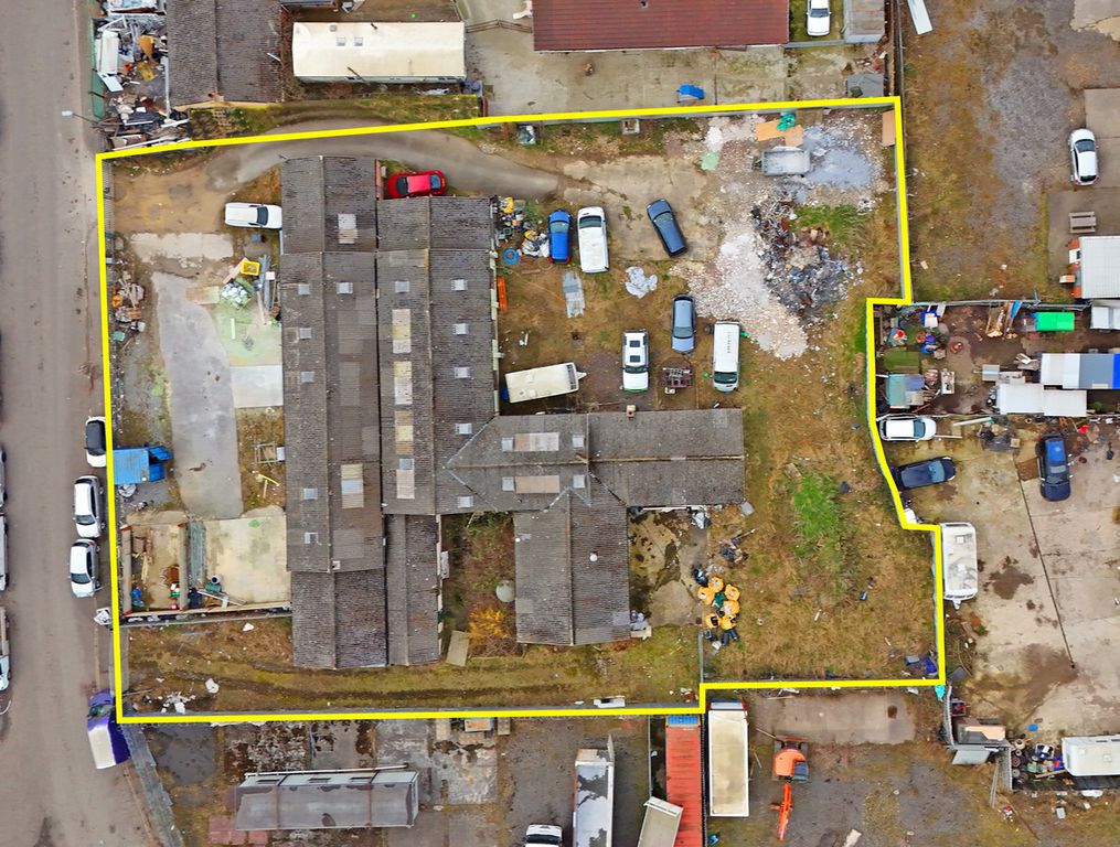 Property photo 1 of 5