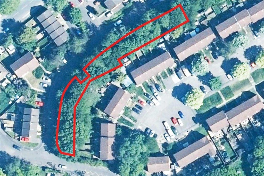 Property photo 1 of 2