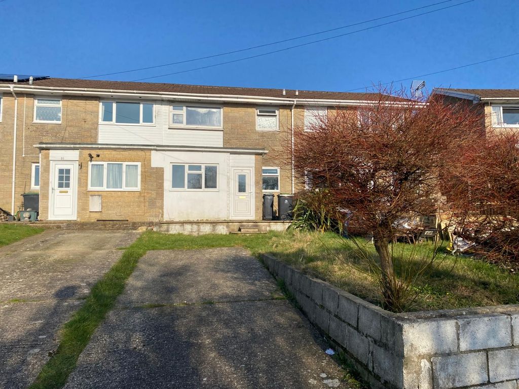 Property photo 1 of 14