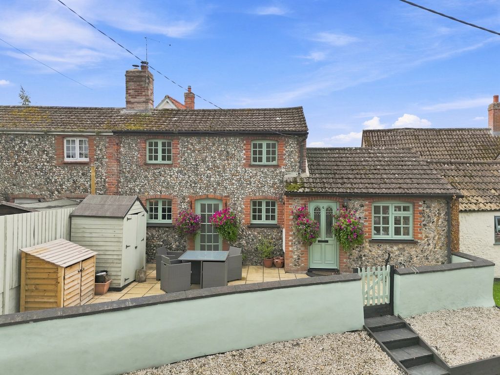 Property photo 1 of 16 4_002_Dji_20260909180454_0522_d