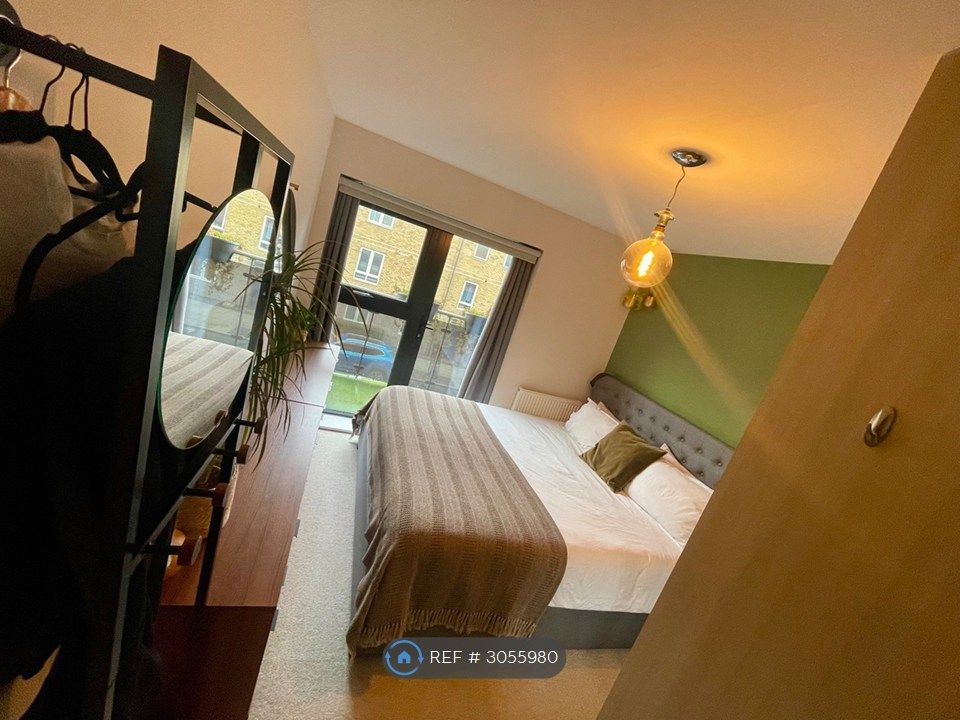 Property photo 3 of 14 Bedroom