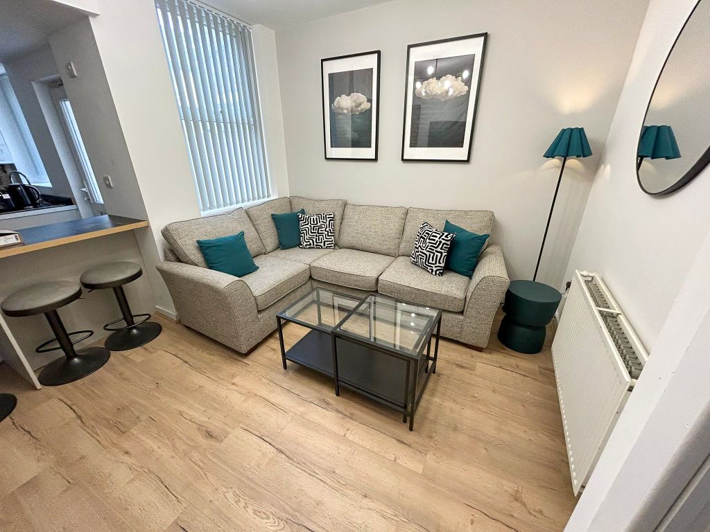 Property photo 1 of 7 132501Fdfd