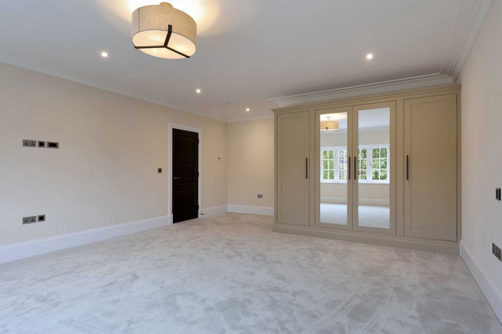 Additional image 14 of Land to rentLedborough Lane, Beaconsfield, Buckinghamshire HP9