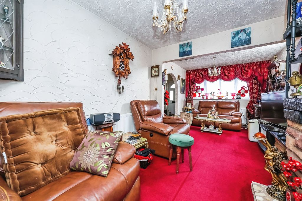 Property photo 2 of 17